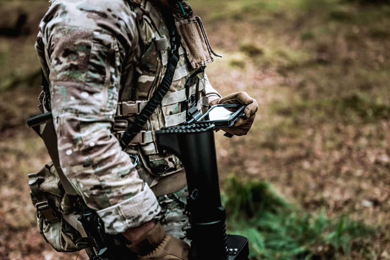 soldier looking at secondsight